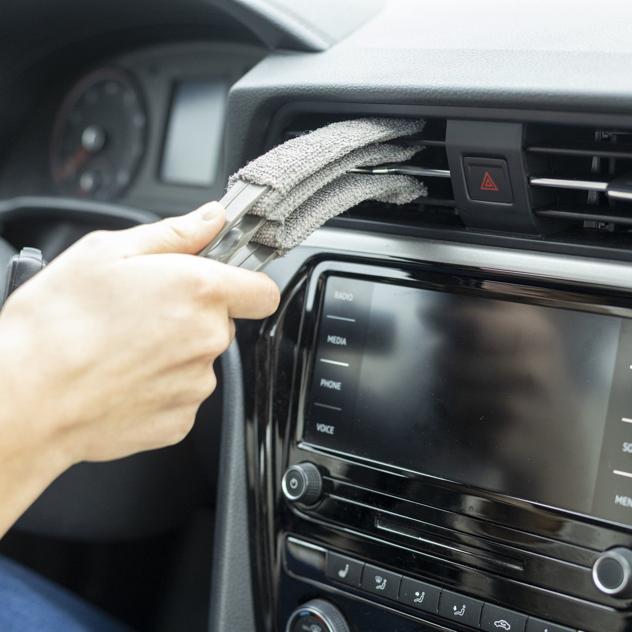 MOTIVITY Dual Foaming Wash Kit - Includes Snow and Ceramic Foaming Washes, 21-Piece Detailing Kit, and Microfiber Cleaning Cloths - Complete Auto Cleaning Set